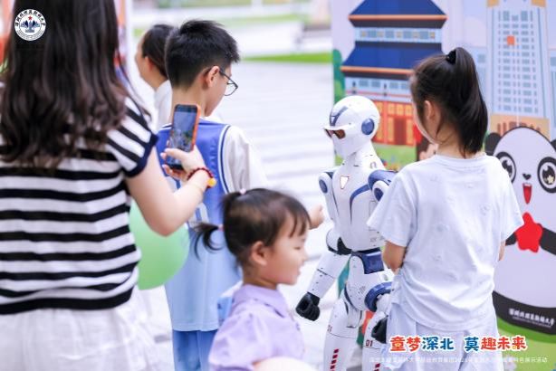 今年是“中俄华胜手机版下载平台介绍年