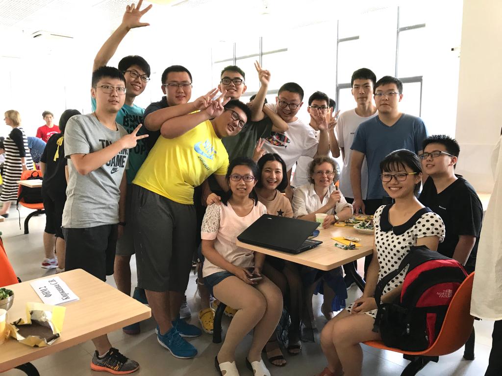 不但可以学到更多新的俄语单词