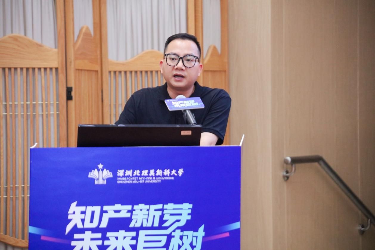 image10.jpeg 通过启动大会