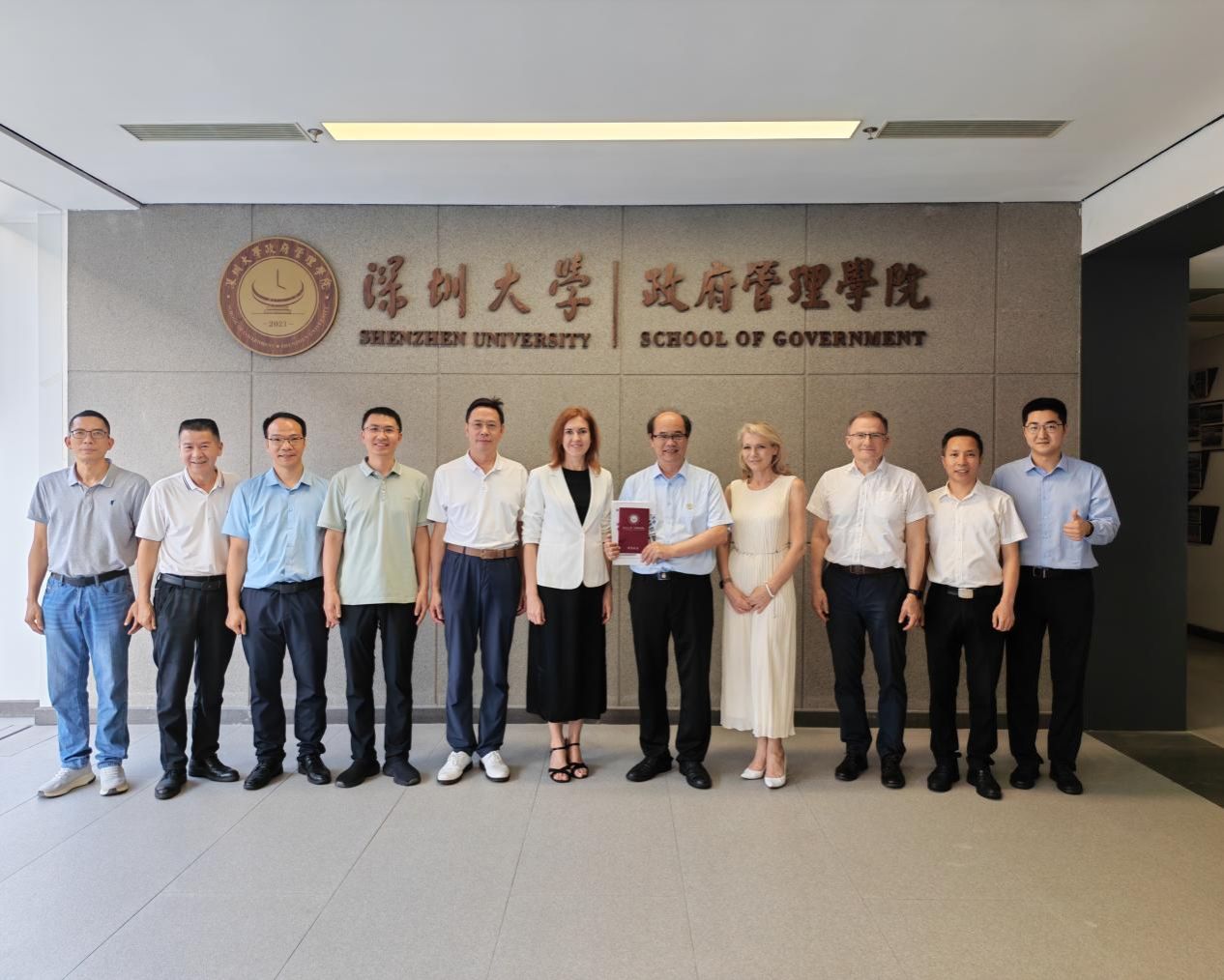 华胜app下载新人权益管理系携莫斯科