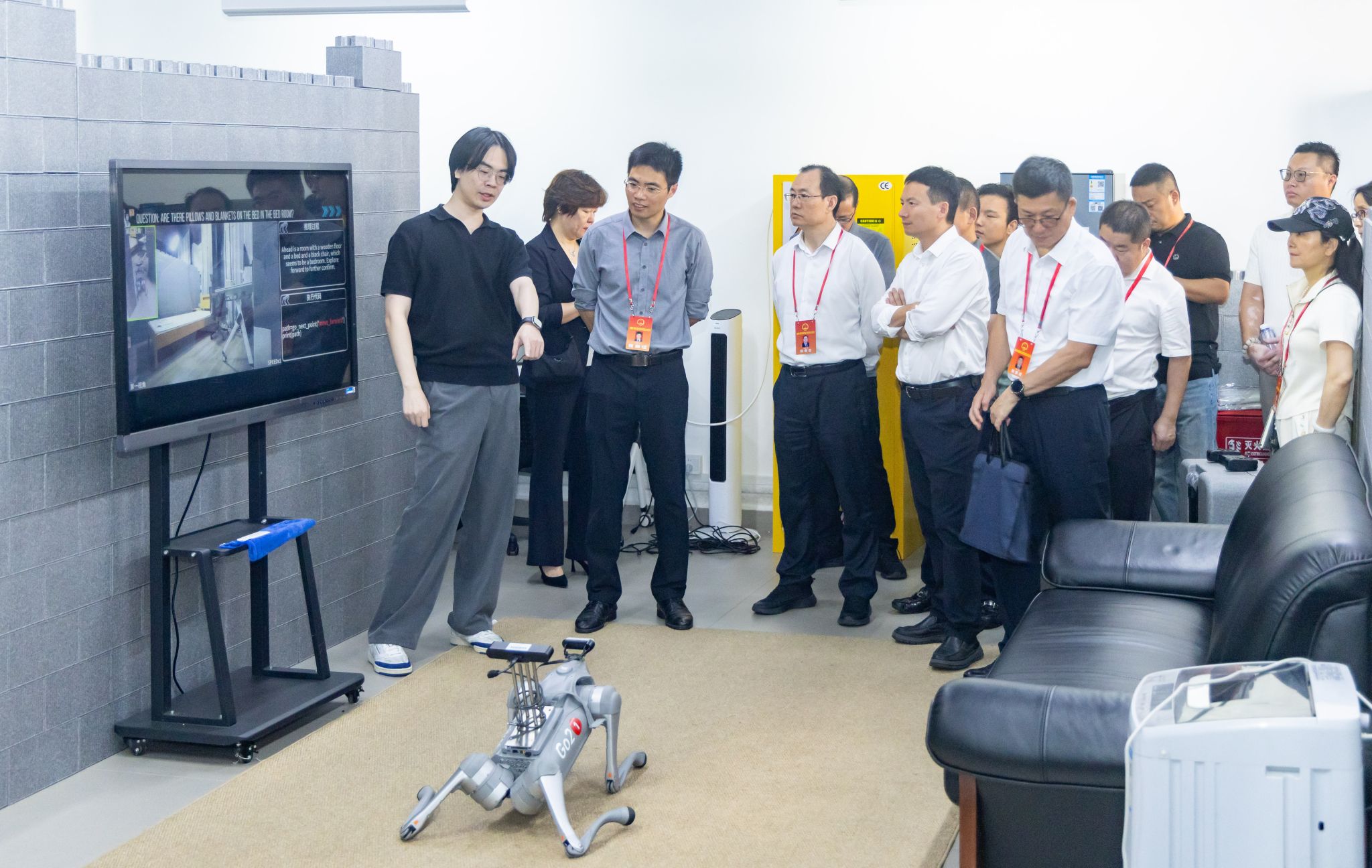 行业领军企业和街道商会的代表齐聚一堂